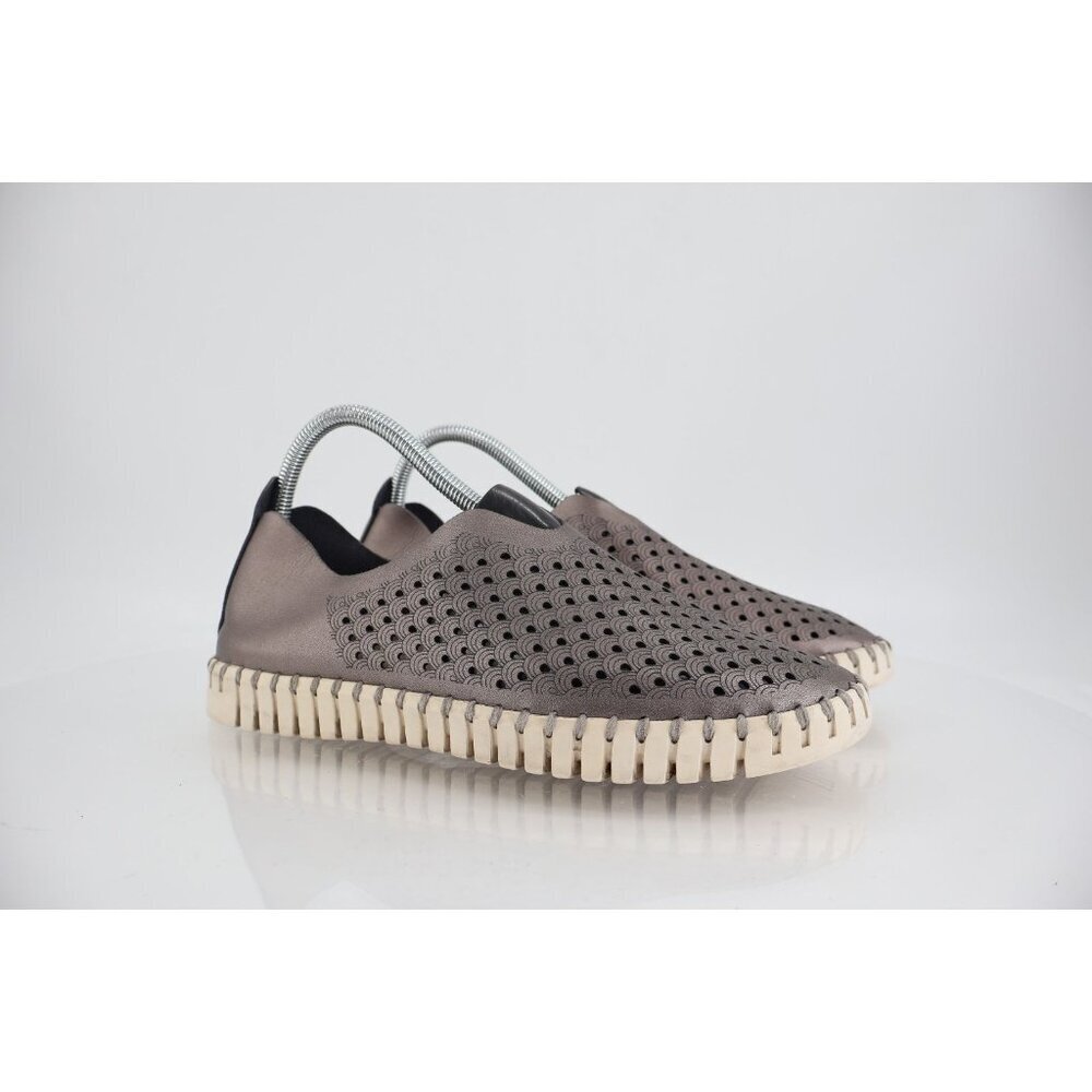 Ilse Jacobsen Women's Tulip Sneaker Size 40 10 Slip On Shoe Silver Perforated - Picture 2 of 12